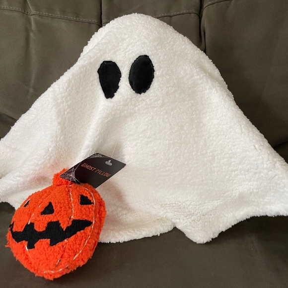 ❤️ GHOST PILLOW HALLOWEEN NEW - Picture 1 of 1